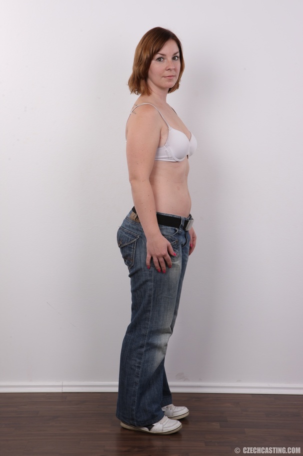 Cute redhead in printed black shirt, blue j - XXX Dessert - Picture 5