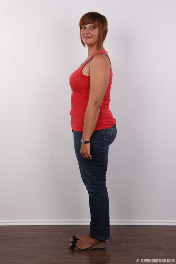 Fat chick slowly peels off her red shirt pr - XXX Dessert - Picture 3