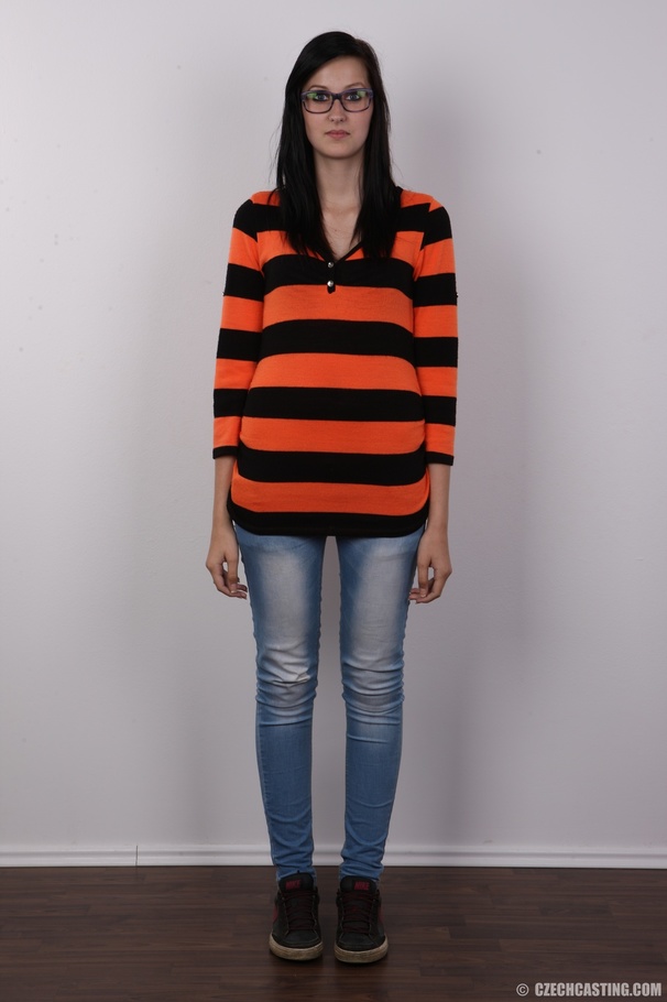 Beautiful chick with glasses strips off her - XXX Dessert - Picture 2