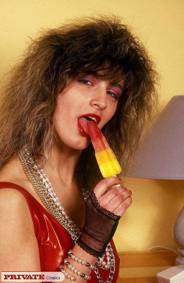 Gorgeous ladies loves to tease with their h - XXX Dessert - Picture 7