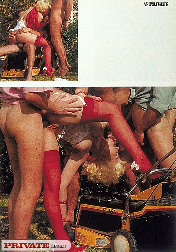 Hot blonde wearing white blouse sucks the d - XXX Dessert - Picture 12