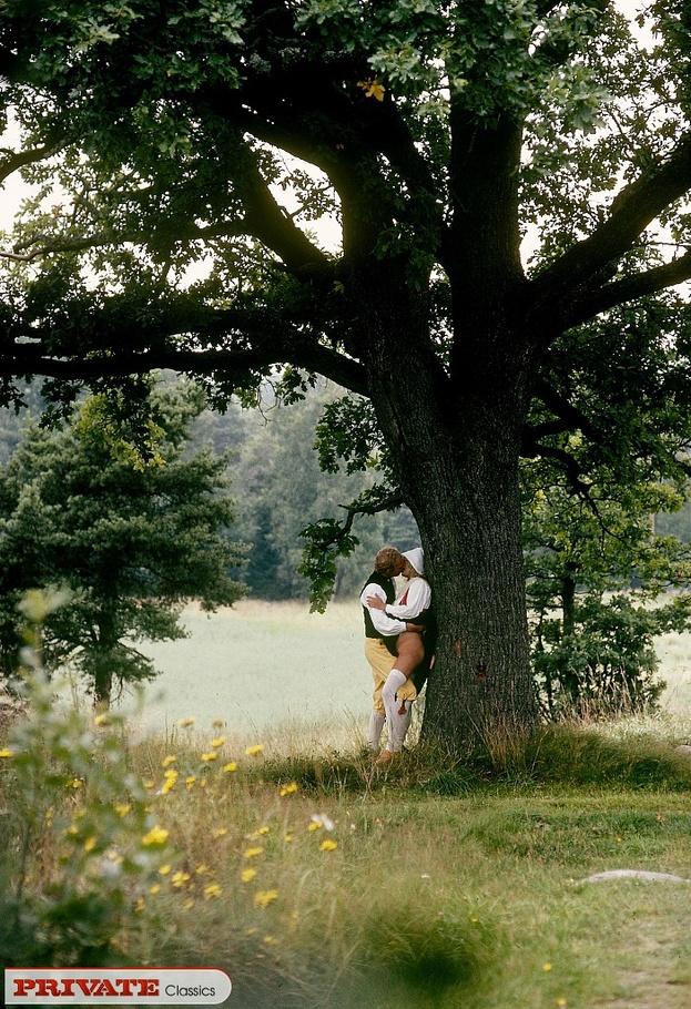 Pretty maiden wearing white hat and multi-c - XXX Dessert - Picture 3