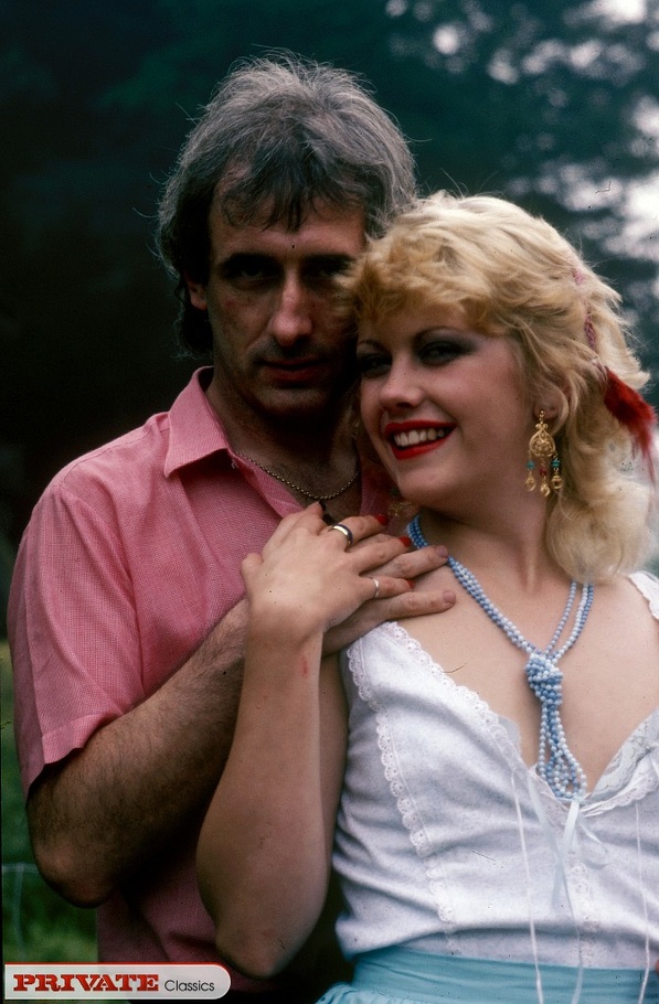 Cute blonde chick wearing white blouse and  - XXX Dessert - Picture 1