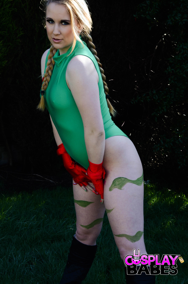 Surrounded by a forest, she poses, dressed  - XXX Dessert - Picture 2