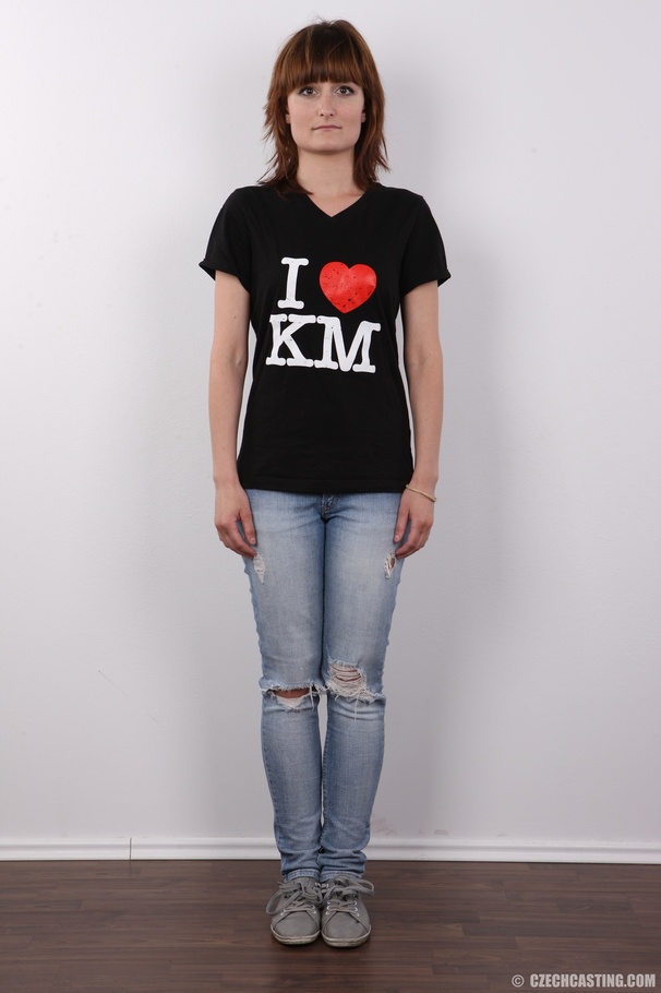 Fantastic diva in a black shirt and torn je - XXX Dessert - Picture 2