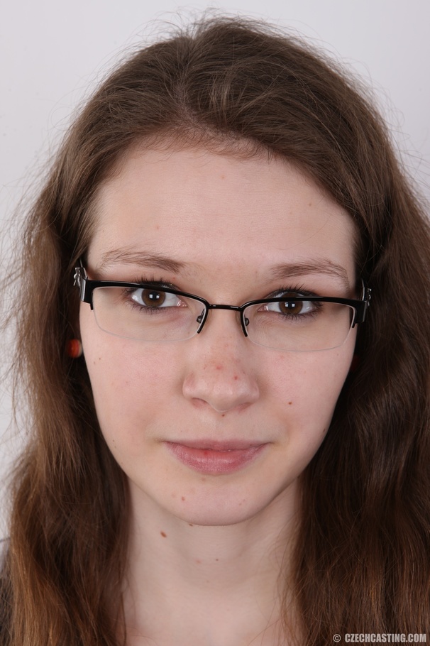 Sumptuous hussy in glasses wearing a stripe - XXX Dessert - Picture 1