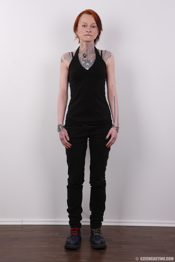 Perfect emo trick displays her bare, inked  - XXX Dessert - Picture 2