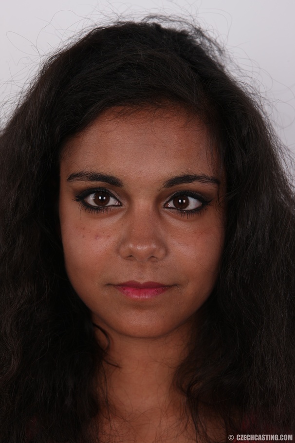 Stunning mare in a pink shirt and black pan - XXX Dessert - Picture 1