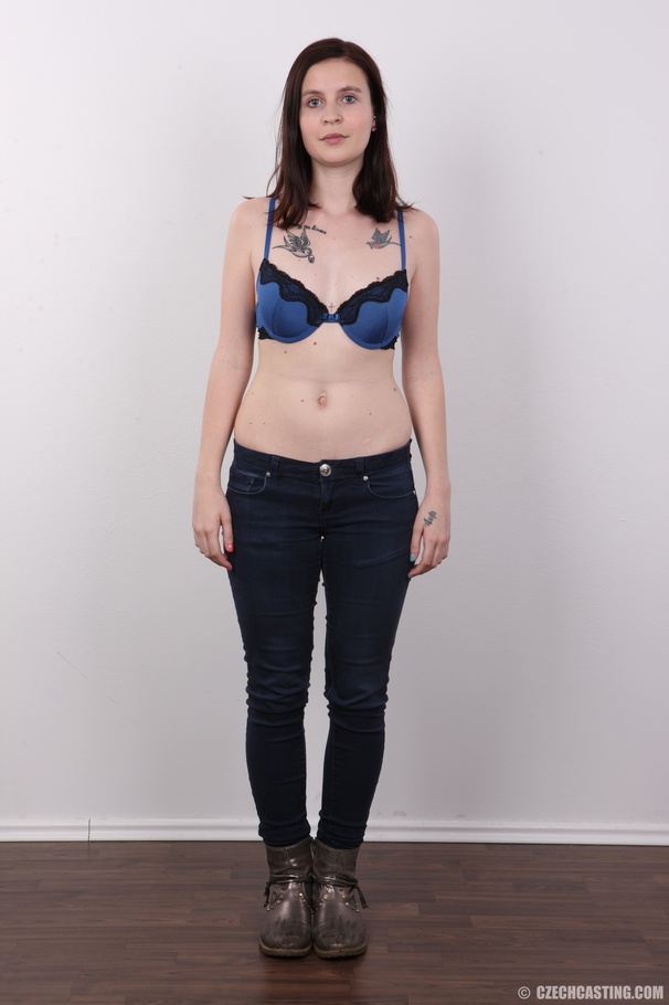 Attractive coquette in blue and black under - XXX Dessert - Picture 4