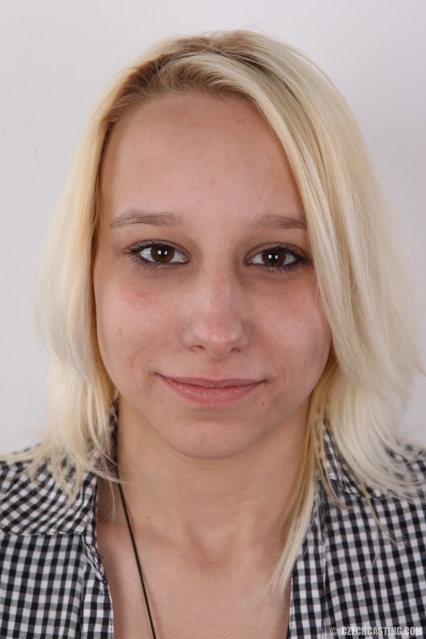 Outstanding gentlewoman in a checkered top  - XXX Dessert - Picture 1