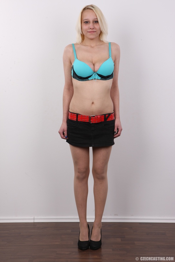 Outstanding gentlewoman in a checkered top  - XXX Dessert - Picture 4