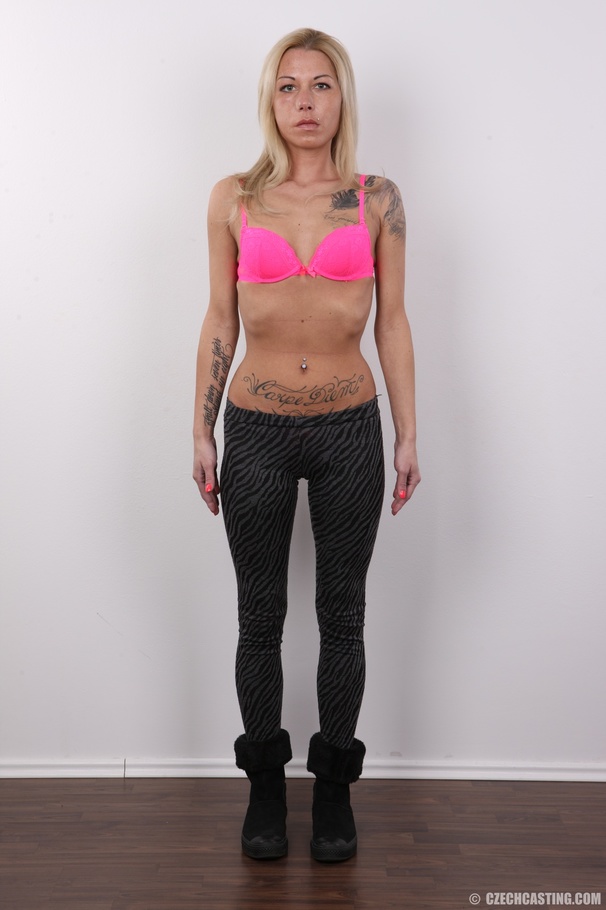 Captivating dame in a black sweater, grey p - XXX Dessert - Picture 4