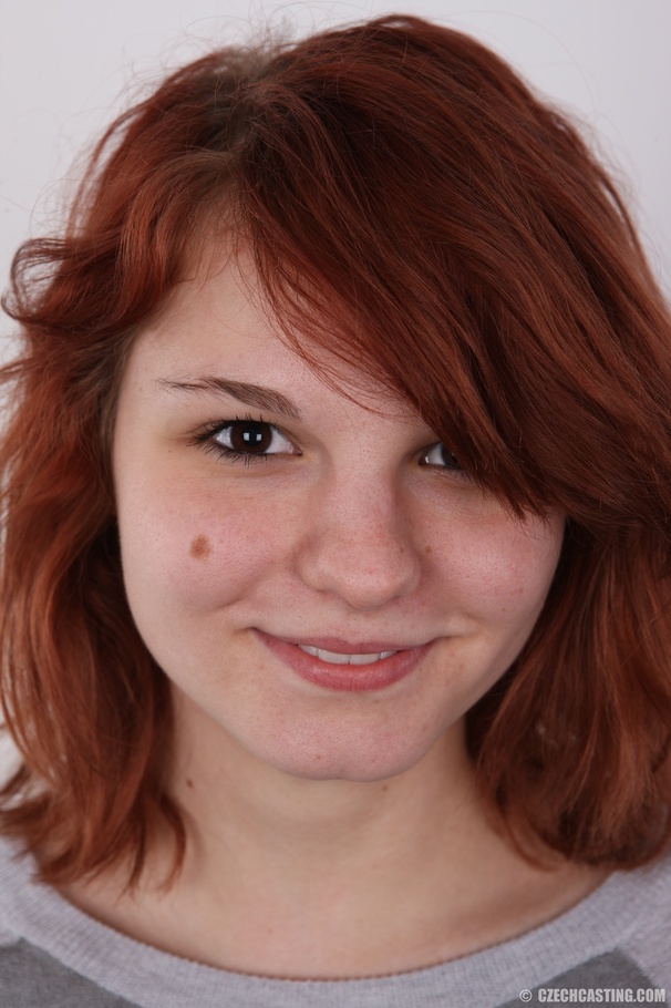 Fascinating shiela with red hair wearing a  - XXX Dessert - Picture 1