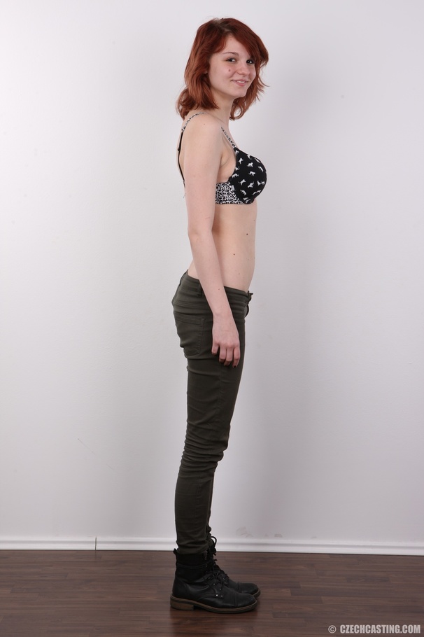 Fascinating shiela with red hair wearing a  - XXX Dessert - Picture 5