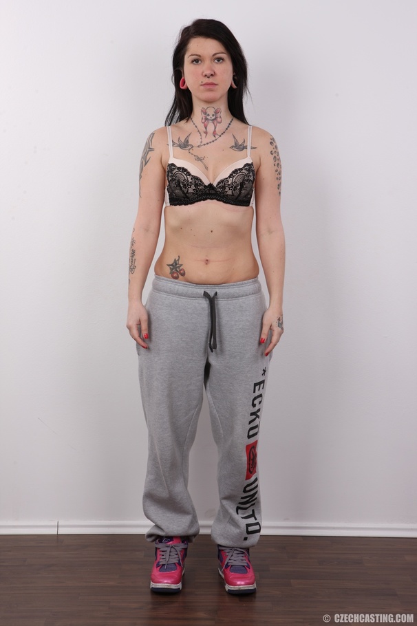 Fabulous chick in a black shirt and sweat p - XXX Dessert - Picture 4