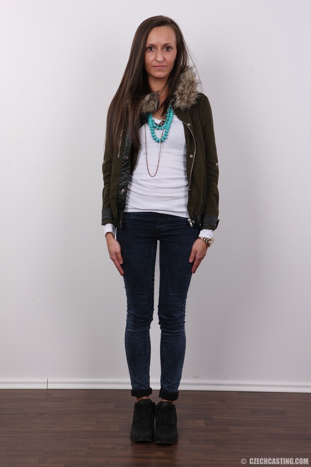 Raunchy hussy in black underwear shows off  - XXX Dessert - Picture 2