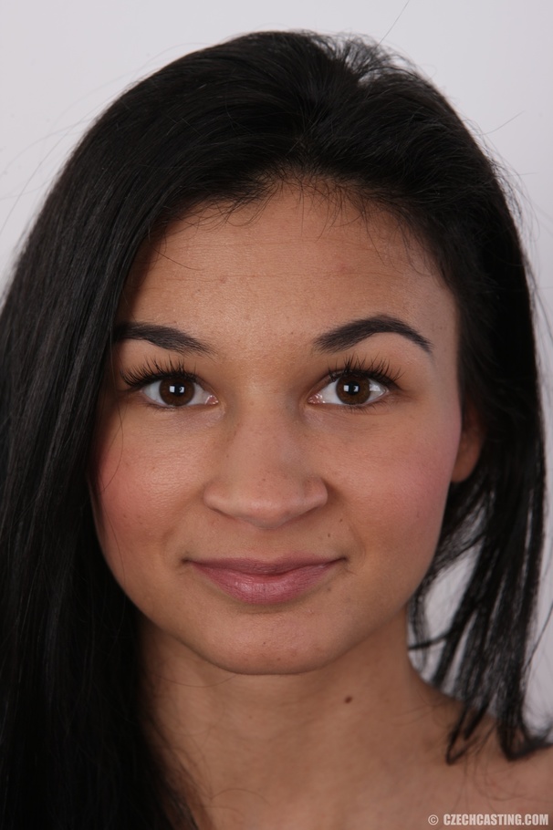 Fine whore in a black top and grey sweat pa - XXX Dessert - Picture 1