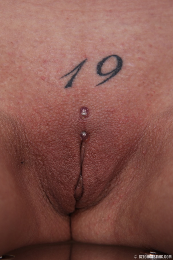 Delicious short-haired chiquita in a black  - XXX Dessert - Picture 20