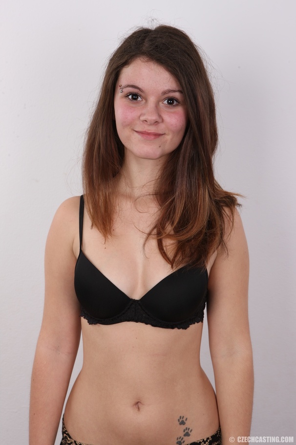 Enchanting trick in a purple top and brown  - XXX Dessert - Picture 6