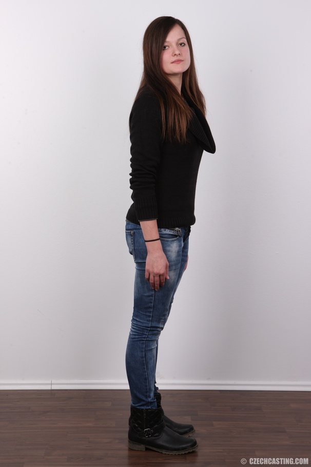 Appealing miss in a black top and jeans pos - XXX Dessert - Picture 3