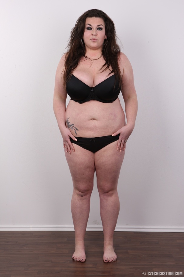 Adorable chunky harlot in black undoes expo - XXX Dessert - Picture 7