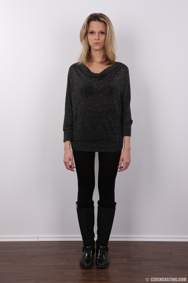 Remarkable miss in black and red undies sho - XXX Dessert - Picture 2