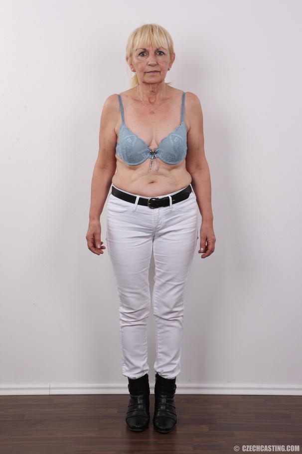 Delish woman in a purple top and white pant - XXX Dessert - Picture 4