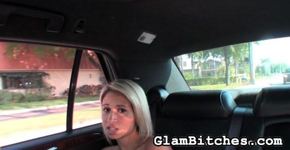 Blonde bitch gets her feet served by faithf - XXX Dessert - Picture 2