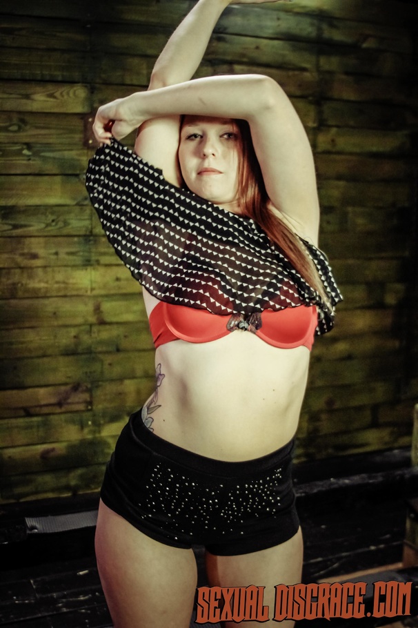 Gas mask makes cutie look even seductively  - XXX Dessert - Picture 2