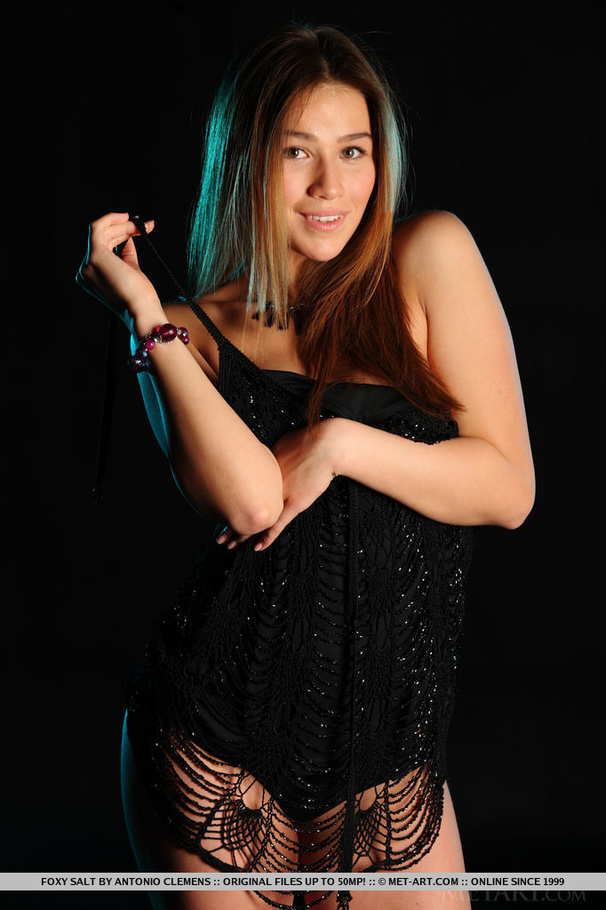 Tasty strumpet in black lingerie poses in f - XXX Dessert - Picture 5