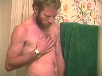 Beguiling bear in the buff blowing a boner in the bedroom. - XXXonXXX - Pic 2