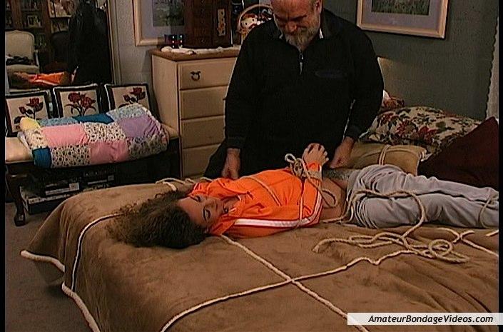 Young hottie with sexy tattoos gets bound a - XXX Dessert - Picture 2
