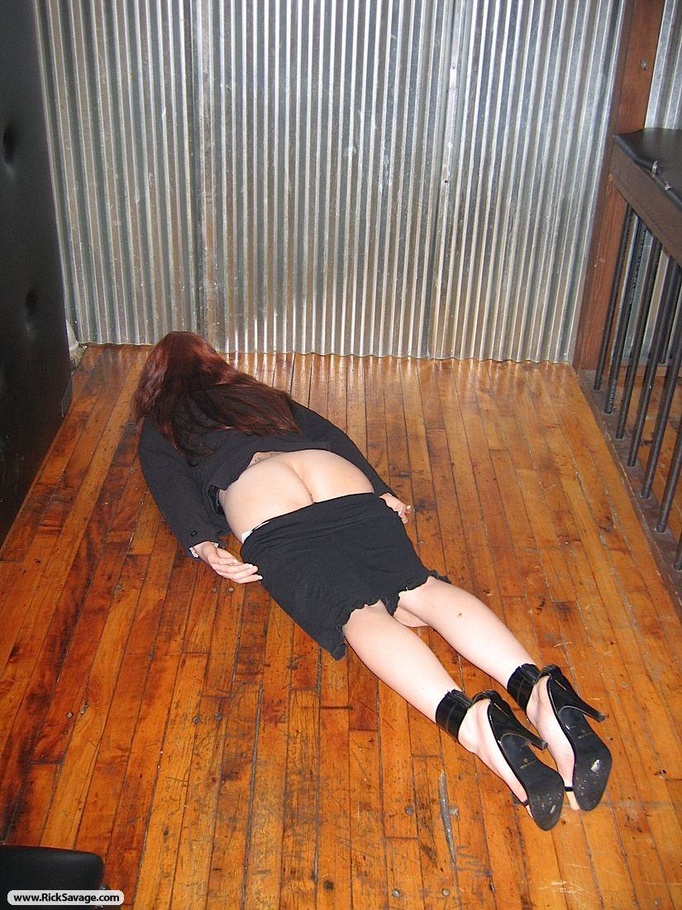 Tied up and ready for waxing, she just love - XXX Dessert - Picture 11