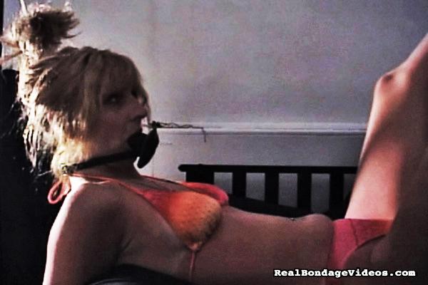 Bondaged skinny blonde needs some special s - XXX Dessert - Picture 3