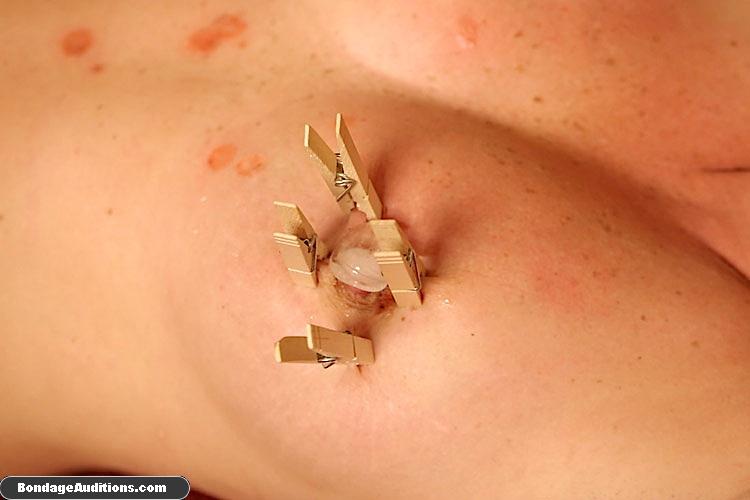 Tied up gal gets blindfolded and waxed so f - XXX Dessert - Picture 8