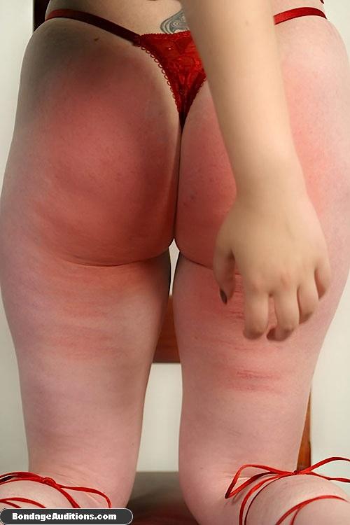 Tied up and waxed so well, this gal just lo - XXX Dessert - Picture 6