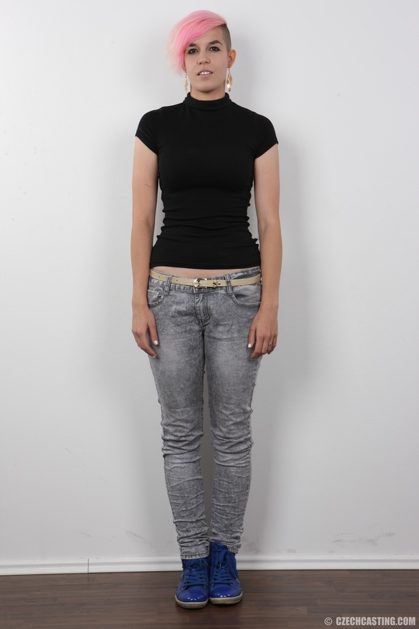 Pink-haired gal sheds jeans to revel a tatt - XXX Dessert - Picture 1