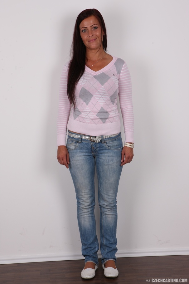 Hot Milf In Jeans And A Cute Sweater Sheds Xxx Dessert