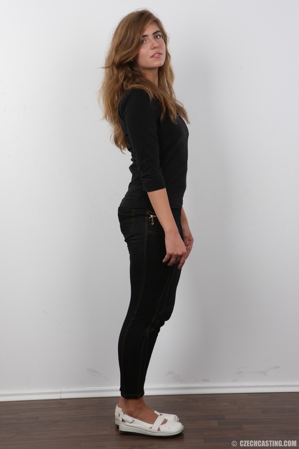 All-natural babe with wavy, blonde hair pro - XXX Dessert - Picture 3