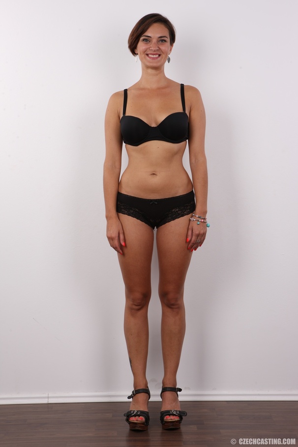 Short-haired dame looks just as good hiding - XXX Dessert - Picture 7