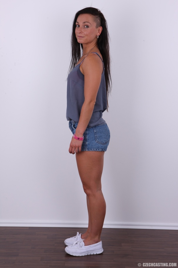 Pink panties and bra come off a bombshell w - XXX Dessert - Picture 3