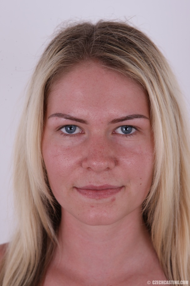 Flirty flower with small breasts is due for - XXX Dessert - Picture 1