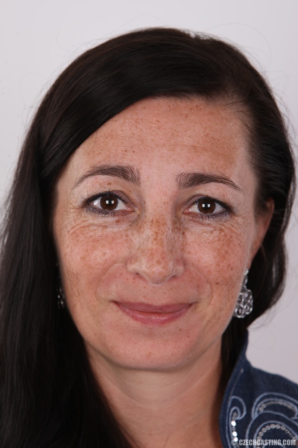 Hot mom with a freckled face tries her hand - XXX Dessert - Picture 1