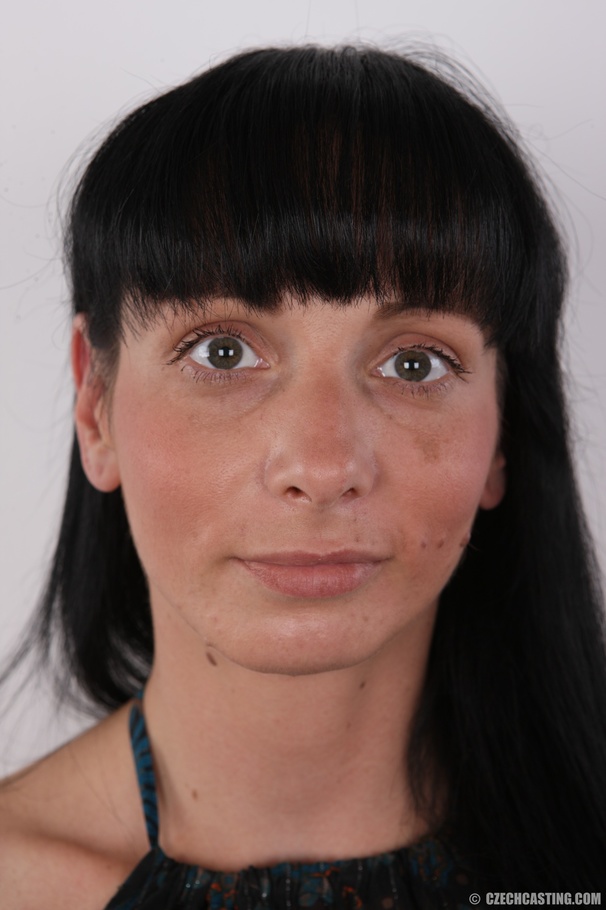 Bimbo with bangs and a cute pussy cares wha - XXX Dessert - Picture 1