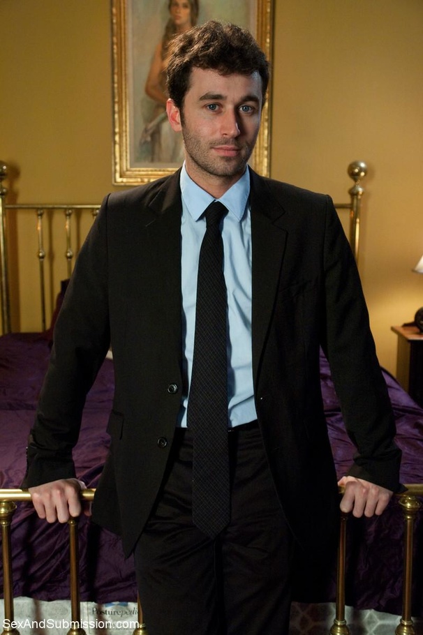 Bewitching housemaid discovered the secrets - XXX Dessert - Picture 4