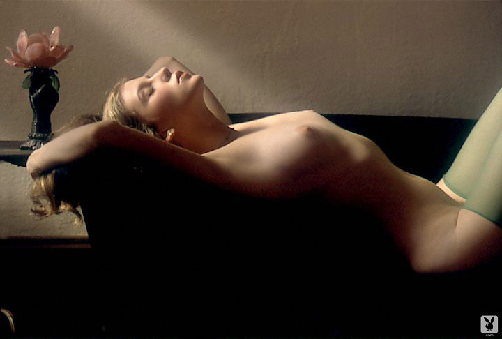 Blonde model with perky tits is ready to di - XXX Dessert - Picture 10