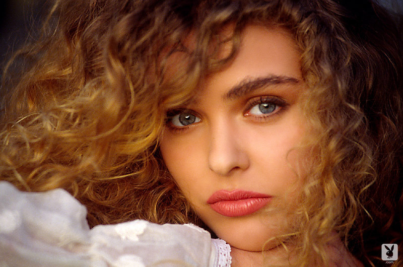 Curly haired blonde posing on her horse wit - XXX Dessert - Picture 1