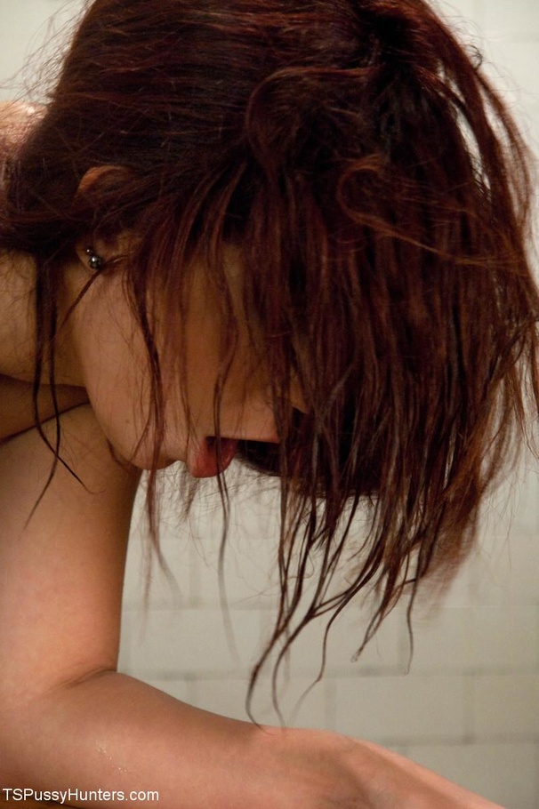 Alluring Asian t-girl with a lean body give - XXX Dessert - Picture 14