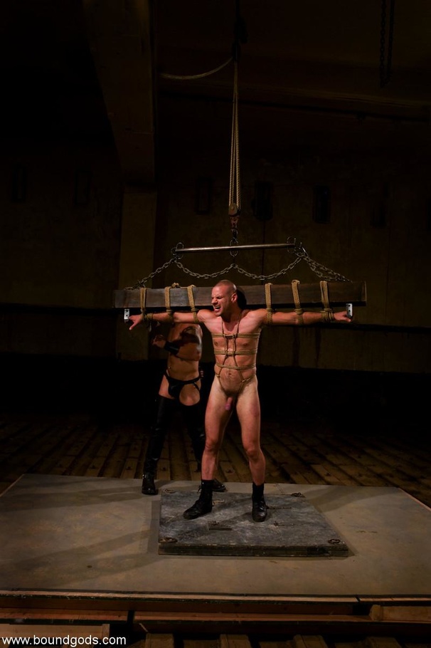 Pierced bdsm master in leather torturing an - XXX Dessert - Picture 6