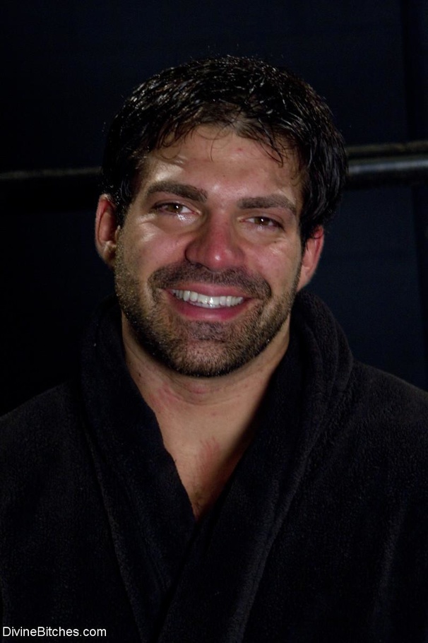 Muscular man is the center of attention at  - XXX Dessert - Picture 18